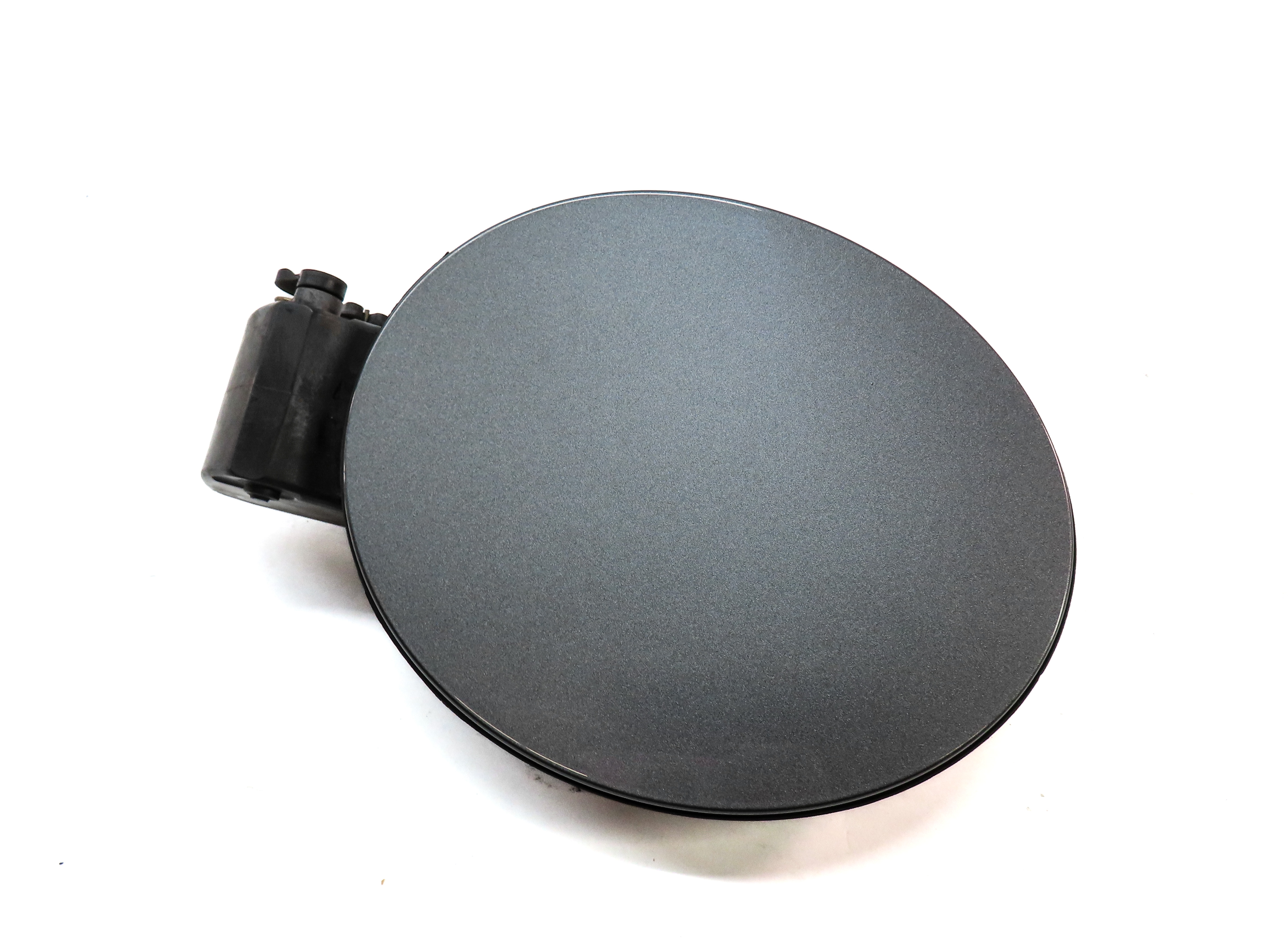 17-23 LAND ROVER DISCOVERY L462 REAR FUEL GAS TANK DOOR w/ HOUSING & CAP (GRAY) — exact item pictured
